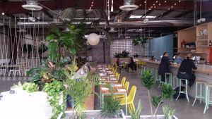 inside The Springs at The Springs in Los Angeles