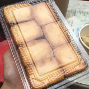 vegan pineapple cakes sold at the counter  at Joy Bar in Taipei