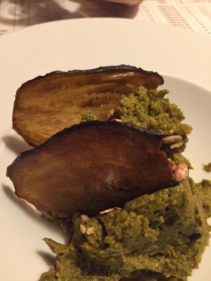 Pea hummus  at Fargo in Sevilla