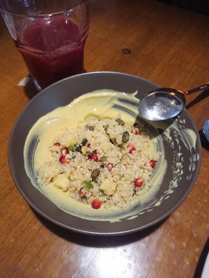 Andalucian tabbouleh with quinoa and pomegranate at Fargo in Sevilla