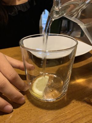 Fresh water. No plastic bottles needed. Zero waste  at Fargo in Sevilla