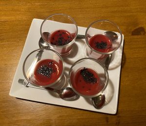 (*free) cold cauliflower and beetroot soup with black sesame seeds at Fargo in Sevilla