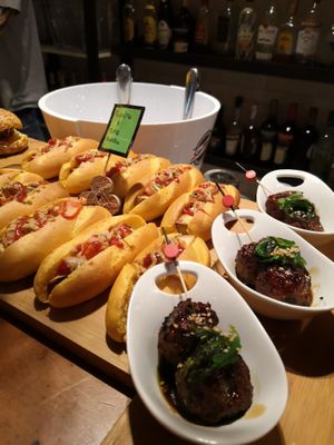 We Eat 1 at Tirauki in Bilbao