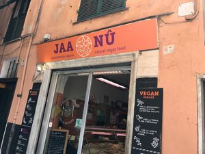small street at Jaa Nu' - La Nuova Vita in Genoa