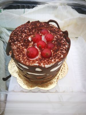 Two chocolate vegan cake at Jaa Nu' - La Nuova Vita in Genoa