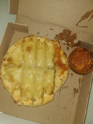 Vegan garlic four cheese bread at Fong's Pizza in Des Moines