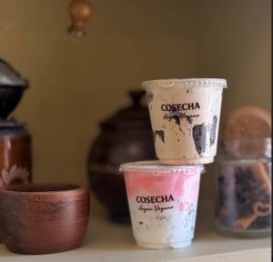 Pasteles   at Cosecha Hogar Vegano  in Orizaba