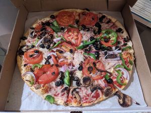 Medium veg pizza at We Cook Pizza and Pasta in Tusayan