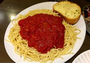 Spaghetti  at We Cook Pizza and Pasta in Tusayan