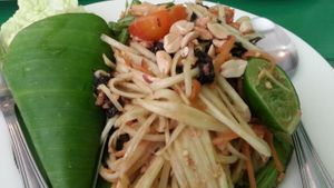 som tom at Pun Pun Organic Vegetarian Restaurant in Chiang Mai