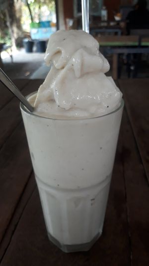 Banana peanut butter shake at Pun Pun Market in Chiang Mai