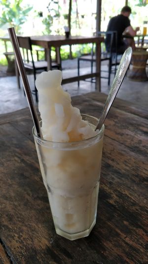 Ginger Lime honey shake at Pun Pun Market in Chiang Mai