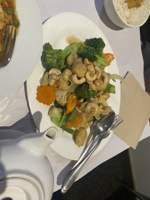 cashew chicken  at Chanhouse in Doncaster