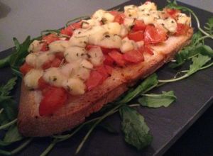 Vegan Bruschetta - you can share it or eat it as a whole meal at Pop 101 in Porto