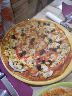 P at Dolce Pizza y Los Veganos - Hipolit Lazaro in Barcelona
