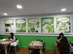Wall Design at Dolce Pizza y Los Veganos - Hipolit Lazaro in Barcelona