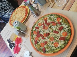 Ragu in the background, pesto and chorizo in the foreground! Great vegan eats at Dolce Pizza y Los Veganos - Hipolit Lazaro in Barcelona