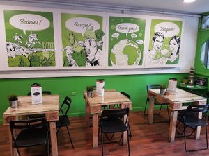 interior - front room is accessible at Dolce Pizza y Los Veganos - Hipolit Lazaro in Barcelona