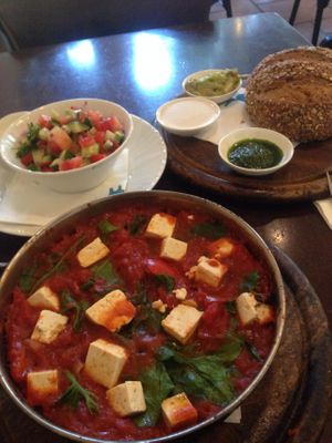Vegan breakfast at Caffe Henrietta in Tel Aviv