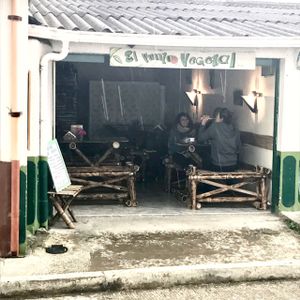 Storefront  at El Punto Veggie in Salento