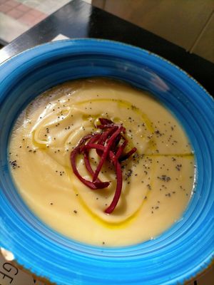 Crema de porros i poma at Cor Verd in Igualada