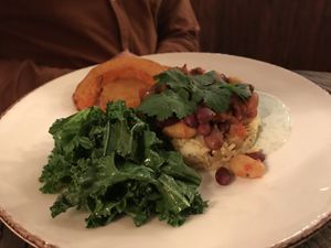 grilled pumpkin with kale salad and spicy beans at Bites and Wines in Antwerpen