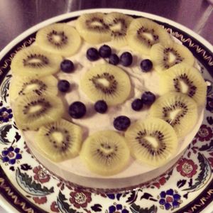 kiwi-ginger vegan cheesecake at Bites and Wines in Antwerpen