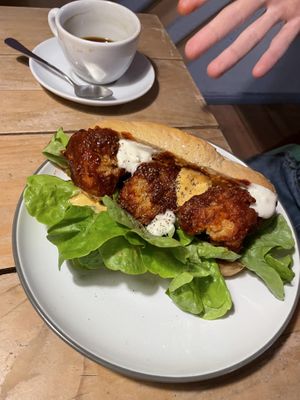 Cauliflower hot wing sub at MARIA in Berlin