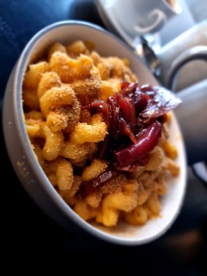 Vegan Mac and Cheese at MARIA in Berlin