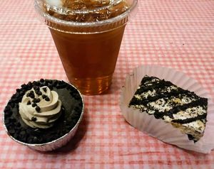 Spiced tea, Chocolate Tart💝 & rice Krispy treat at Dharma Southern Chick'n in Orlando