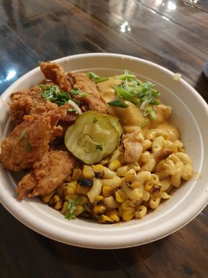 Dfc bowl at Dharma Southern Chick'n in Orlando