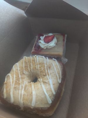 Pumpkin Cheesecake Donut, and Strawberry Cheesecake Bar at Dharma Southern Chick'n in Orlando