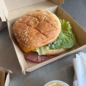 phish sandwich at Dharma Southern Chick'n in Orlando