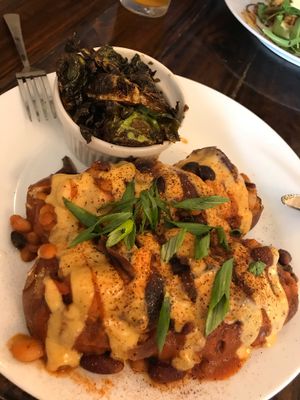 Chilli dogs at Dharma Southern Chick'n in Orlando