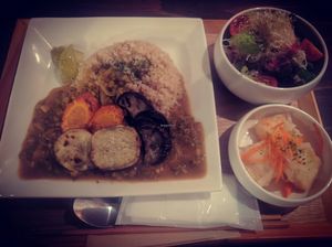 set lunch for 1000 yen, great deal and very fulling  at Smoothie etc. in Kyoto