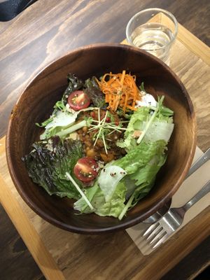 Yogis Bowl special of the day: Vegan Taco Bowl at Smoothie etc. in Kyoto