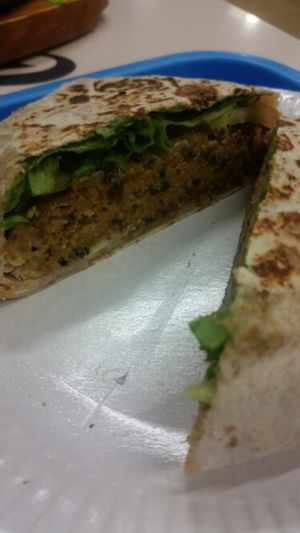 seaweed burger at kVegan in Tenerife