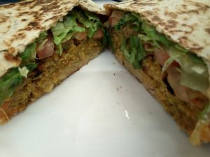 poilo feliz wrap at kVegan in Tenerife