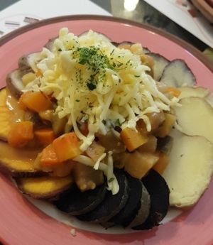 7 different types of potatoes and plenty of veggies at Hatunpa in Arequipa