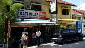 Shop at Arati Vilas Banana Leaf Restaurant in Penang