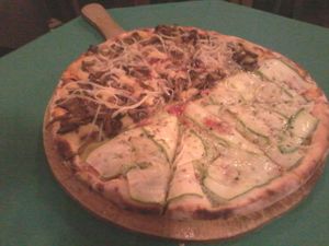 Half zucchini half mushrooms at Taioba Gourmet Pizzaria and Bistrot in Sao Paulo