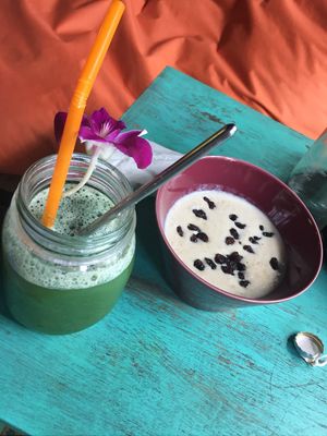 Organic porridge and green juice  at The Yogarden in Koh Samui