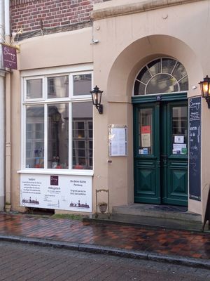 Von außen at Soraya in Lueneburg