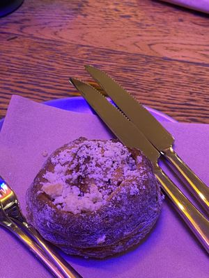 Drożdżówka  at Chwast Food in Warsaw