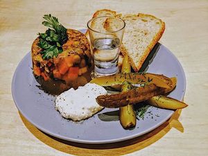 Zimne "nóżki"  at Chwast Food in Warsaw