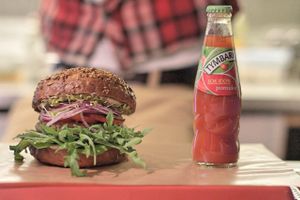 celery vegan burger at Chwast Food in Warsaw