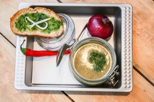 onion soup at Chwast Food in Warsaw