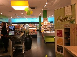 supermarket area at Goodies in Leipzig