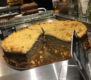 pacman cake at Goodies in Leipzig