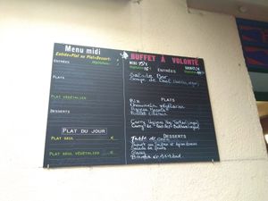 All you Can eat with vegan dishes (curry) at Le Yeti in Toulouse